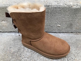 UGG BAILEY BOW I I<br>