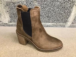 PETRA 4396:Cuero