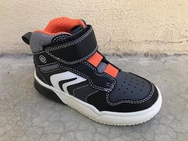  J049YD<br>Noir-Orange