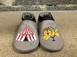 ROBEEZ LION CIRCUS<br>