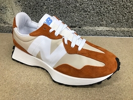 NEW BALANCE U327LF<br>