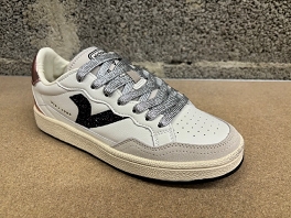 VICTORIA 8806103<br>