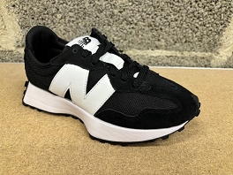NEW BALANCE MS327CBW<br>