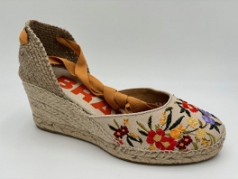  CASTELL<br>dalia