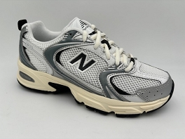 NEW BALANCE U530ESA<br>