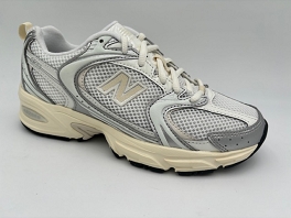 NEW BALANCE U530ESB<br>