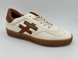  A032 P1 53<br>Off White