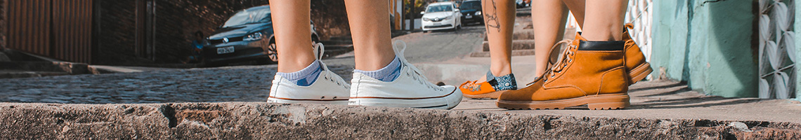 femme converse