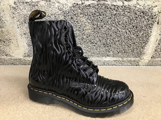 Dr martens haut lacet 1460 zebra 