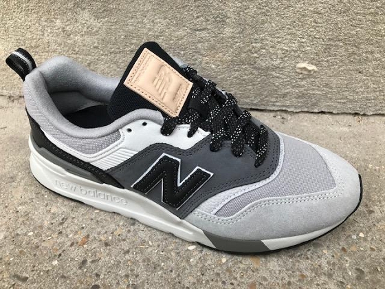 New balance sneakers cm997 