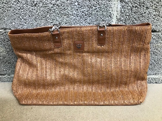 Les petites bombes sac delinda 