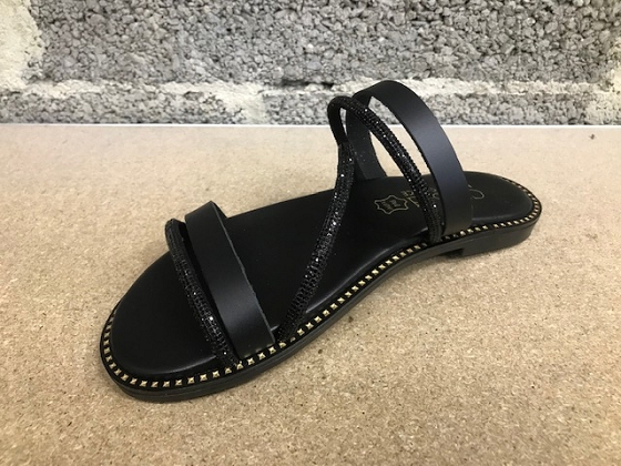 Girlhood mule daphne 5473301_3