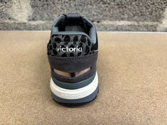Victoria tennis 1156108 5591601_2