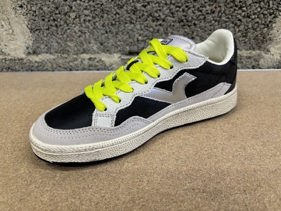 Victoria tennis 8806103 5591901_3