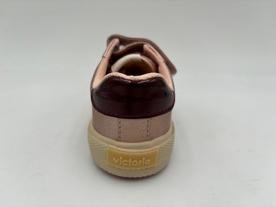 Victoria tennis 1065199 5708001_2