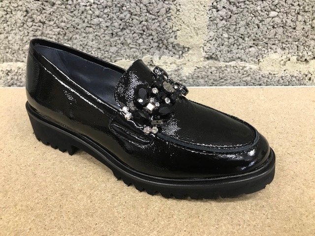 Myma mocassin top